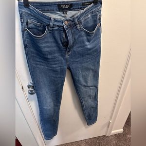 Judy Blue tummy control skinny jeans
